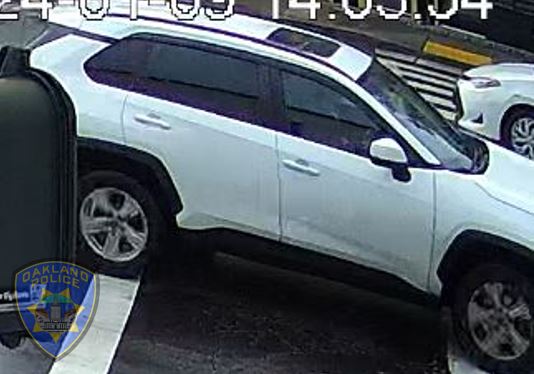 oaklandpoliceca's tweet photo. OPD Needs Help Locating Vehicle Wanted in Fatal Hit-and-Run 

Today, the OPD released photos of a vehicle wanted in connection with a fatal hit-and-run. 

Follow link for more details:
https://t.co/u6yj2f6N7R https://t.co/r59Oh8FVlp