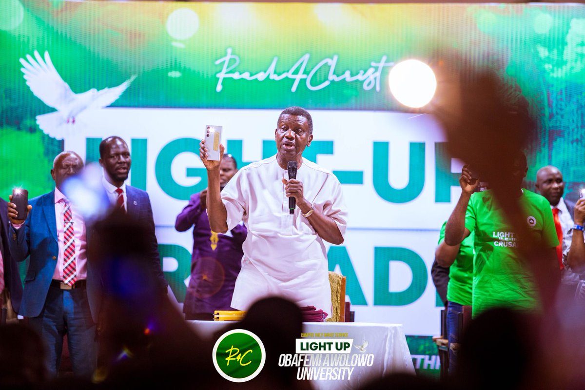 I prophesy to someone here today, you will not die poor in Jesus name.

#LightUpOAU 
#UponTheShadowOfHisWings 
#CampusHolyGhostService
