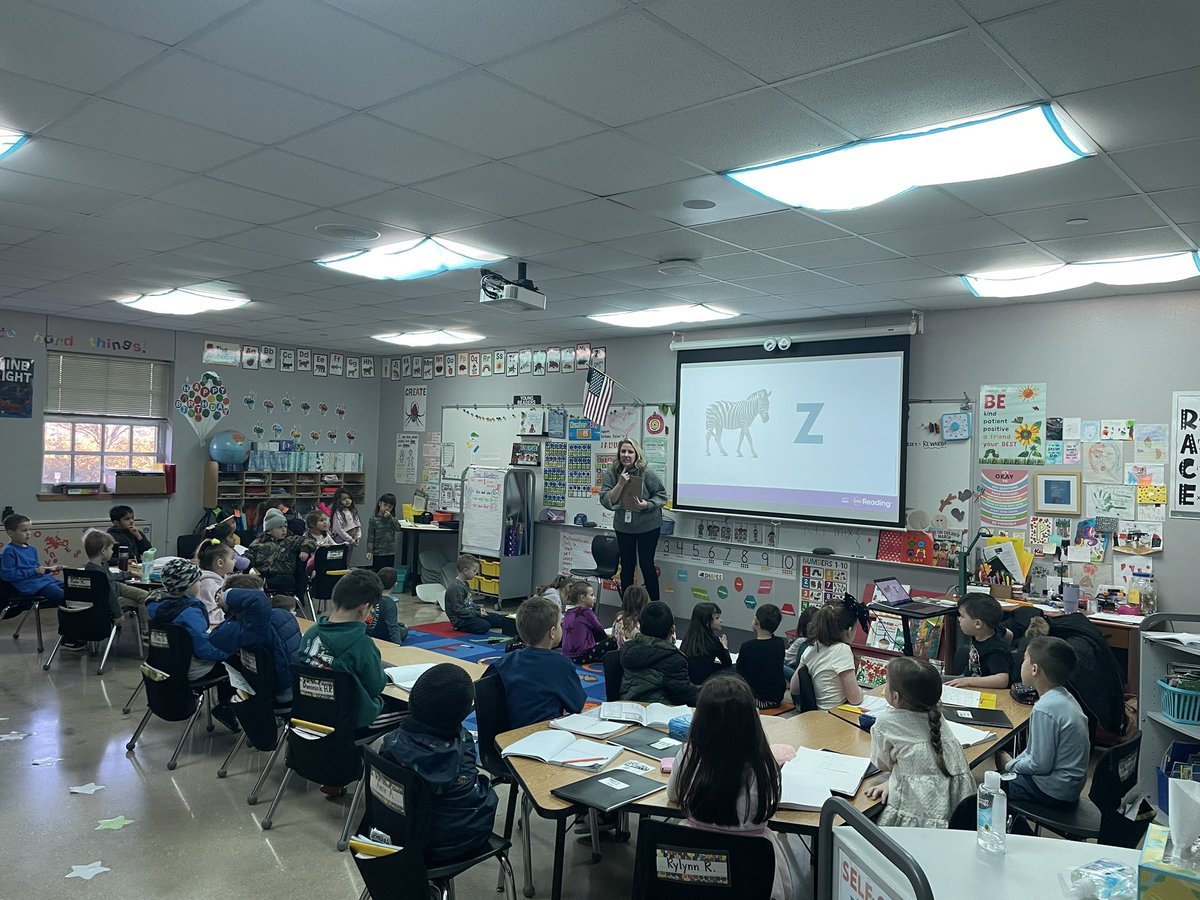 Kellie Phares 🎡 tweet media