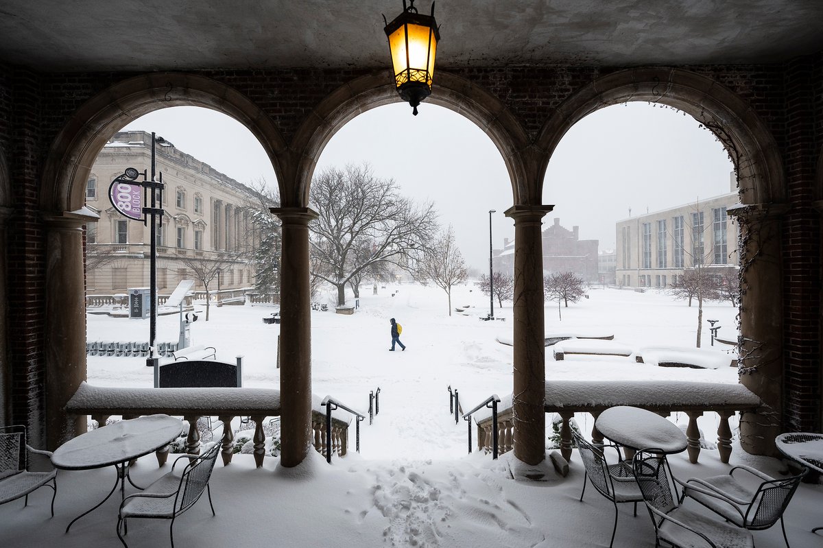 Now this is the Wisconsin Winter Wonderland we were talking about. ❄️See more: go.wisc.edu/4rhi64