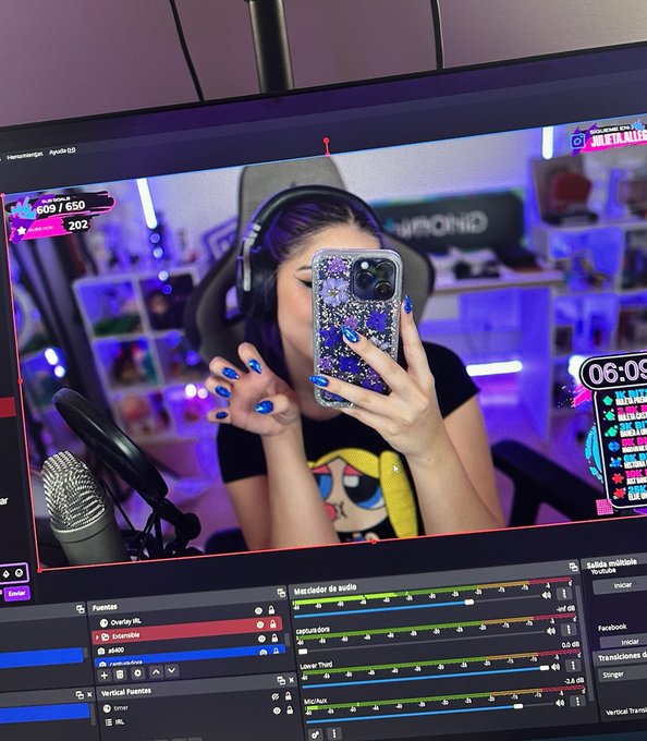 me paso minecraft PERO el chat me trollea con bits 🤓 EN DIRECTO AHORA   https://t.co/yqx84Vf9v5 https://t<a href="/tag/valorantlcq"class="tags"><span>#valorantlcq</span></a>