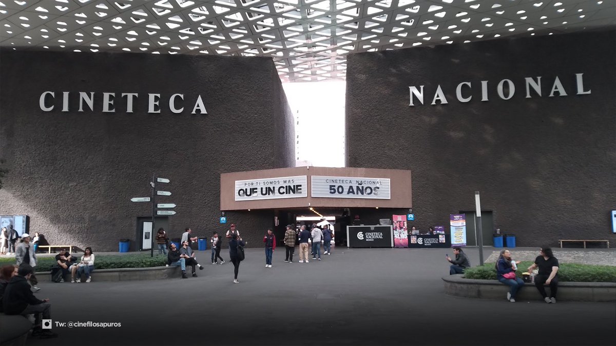 JordanOnofre's tweet photo. ¡Feliz cumpleaños, @CinetecaMexico! 🥳🎞️

Ahora que hago cuentas, te conocí cuando recién cumpliste tu 40 aniversario… qué tiempos.
Larga vida a la GRAN Cineteca Nacional.

Aquí algunas 📸 que van desde 1974 hasta el día de hoy. 

#50AñosConCineteca https://t.co/RA01SzWGm1