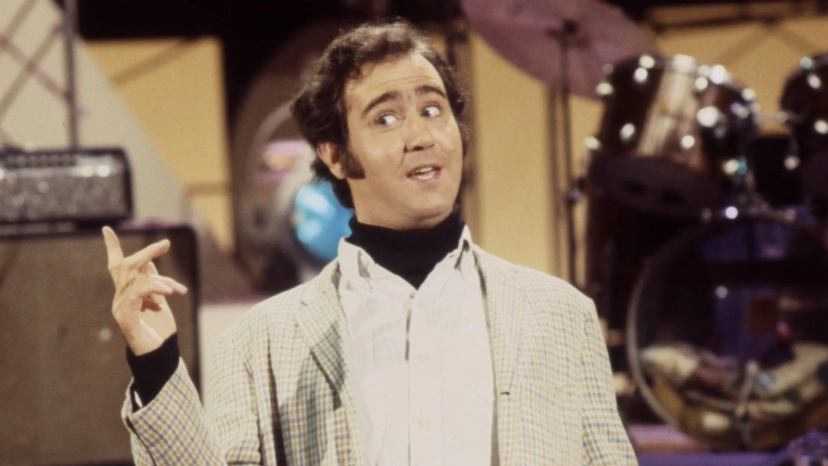 #GGACPattentionmustbepaid! Team #GGACP salutes the life and career of the late comedian and actor Andy Kaufman, #BOTD in 1949! What is YOUR favorite Kaufman moment?! @Franksantopadre @RealGilbert