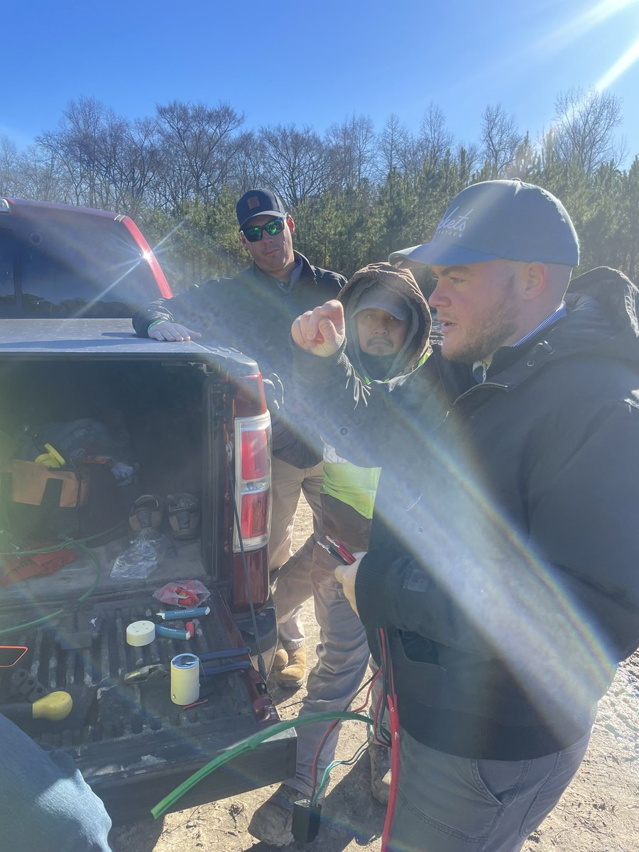 Doug Bradshaw tweet media