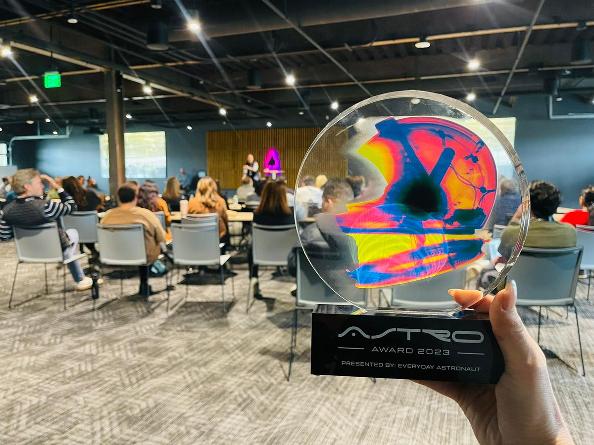 This week, we proudly brought home an @Erdayastronaut Astro Award, recognizing our team's exceptional achievements in 2023 among an incredibly passionate crowd of space industry professionals and enthusiasts. Here's to reaching new heights — to infinity and beyond. 🚀