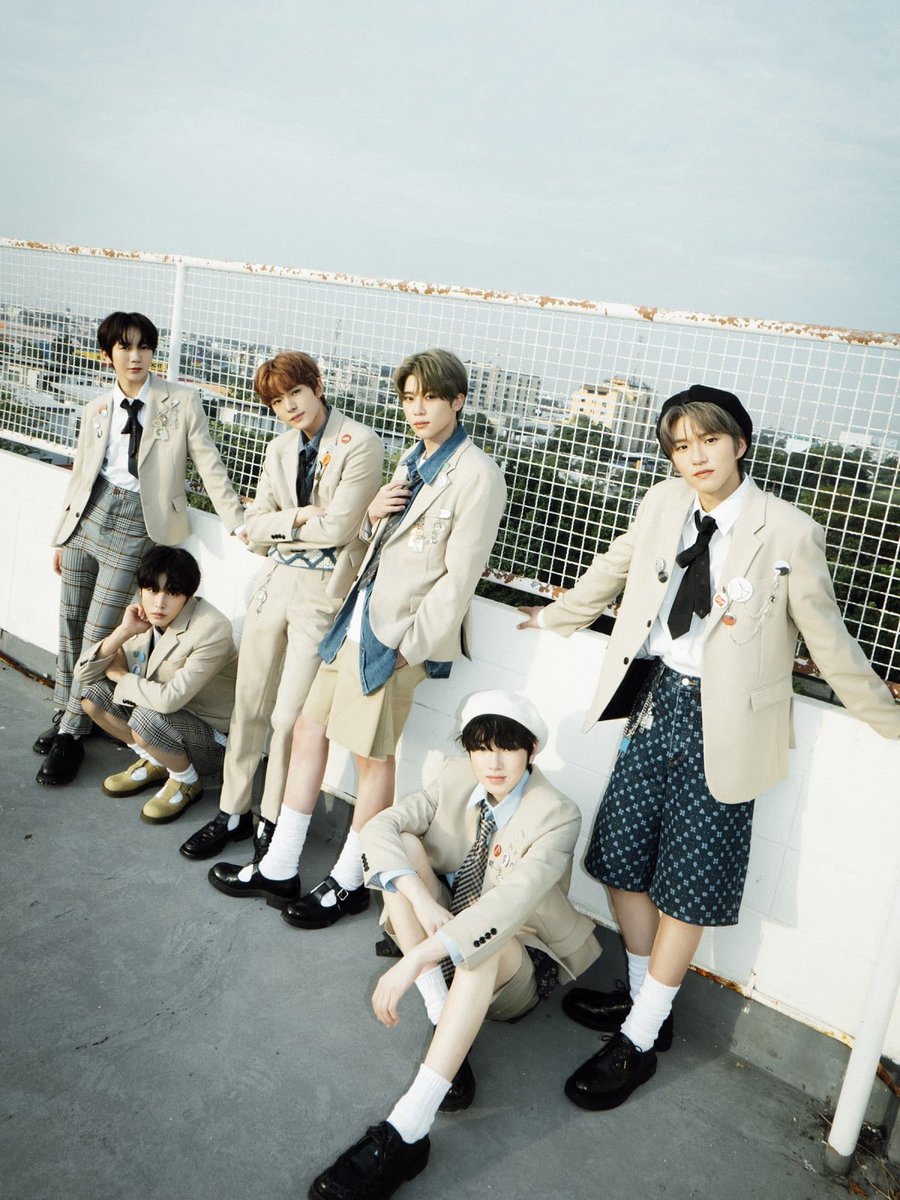 kchartsmaster's tweet photo. NCT’s last unit ‘NCT WISH’ will make their debut in February. https://t.co/tlM7BSILNj