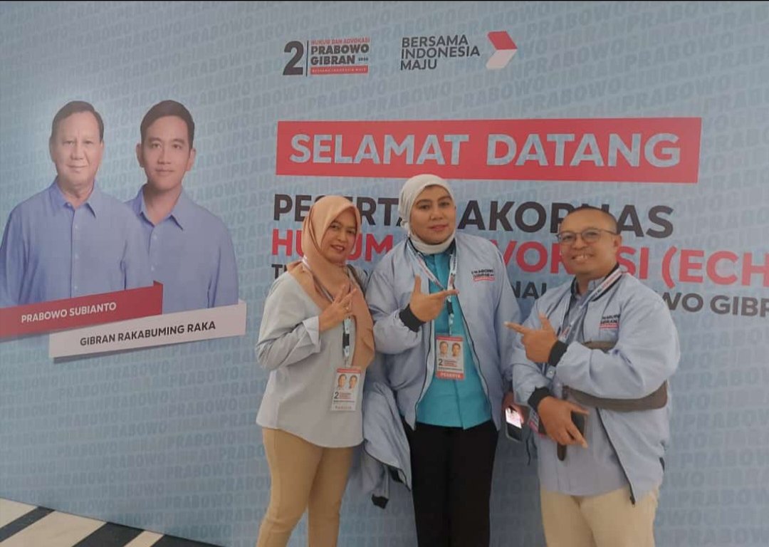 slamethasan1's tweet photo. Akhirnya dikumpulkan oleh Prabowo dan Gibran https://t.co/GhlWSNbdb2