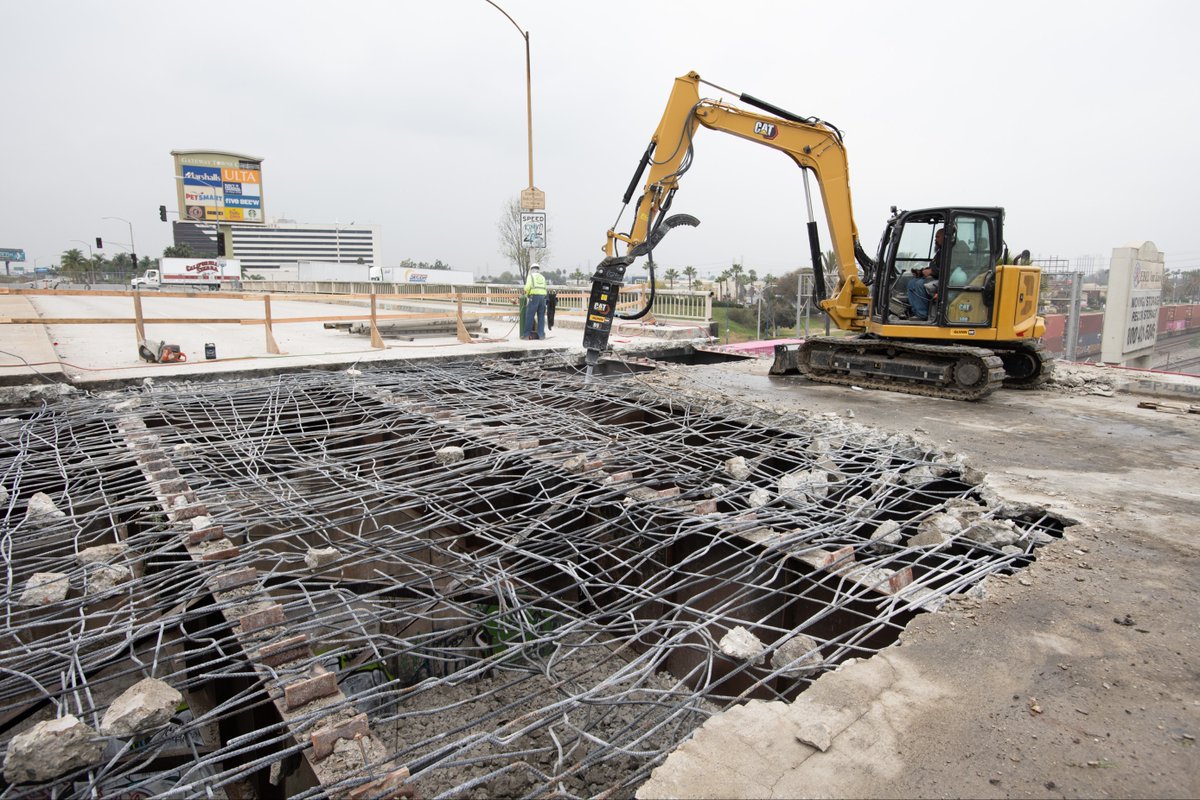 HollyJMitchell's tweet photo. This morning, I joined the City of Compton for the Artesia Bridge Groundbreaking to mark the beginning of long-awaited repairs since the bridge closed in 2020. (1/3) https://t.co/Zg18LDxRjf
