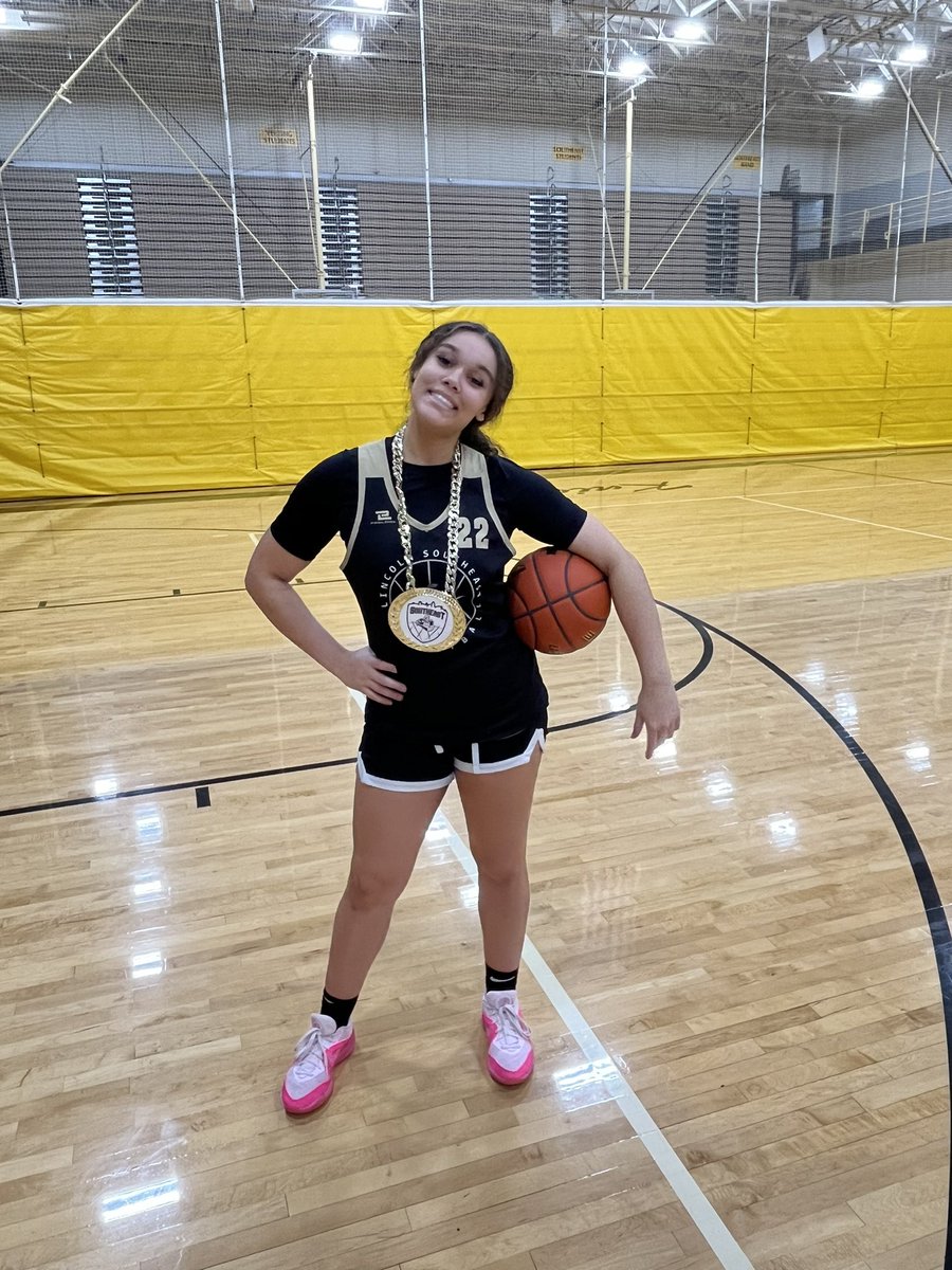 LSEgirlsBball's tweet photo. Congratulations to Catrice and Annika on being our last two WE-ME-YOU players of the week!

Keep up the great work girls!

#kp https://t.co/SASEcPHKHb