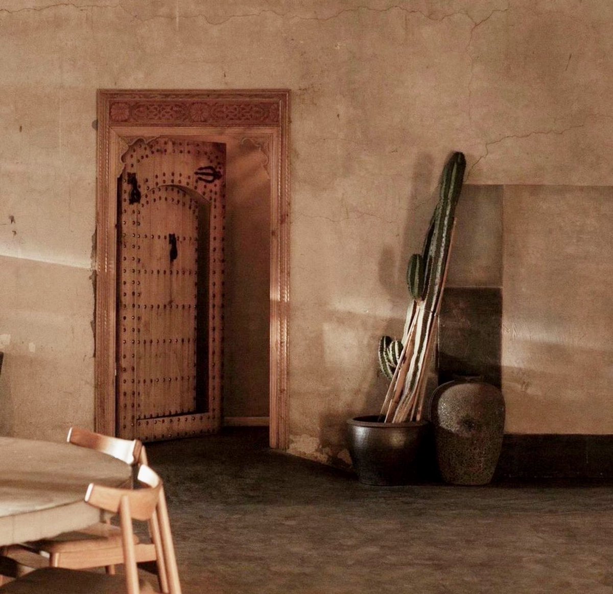 luusssso's tweet photo. The Sanctuary restaurant in Milan was designed within an abandoned factory and it’s so well done https://t.co/WDCWj25EYa