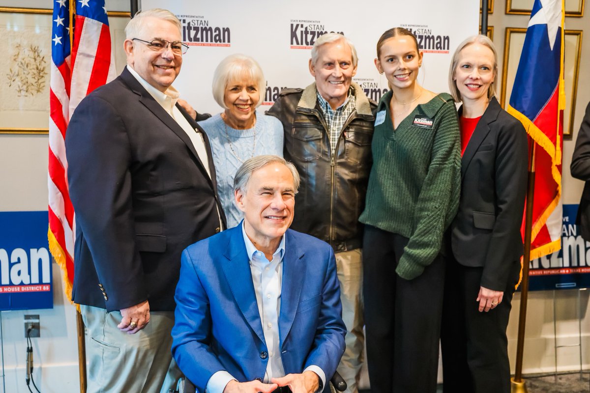 GregAbbott_TX's tweet photo. Thank you, Brookshire!

Another great campaign stop today with Rep. @StanKitzmanTX.

Proud to support Stan’s re-election campaign for House District 85. https://t.co/oGgBOyzBeb