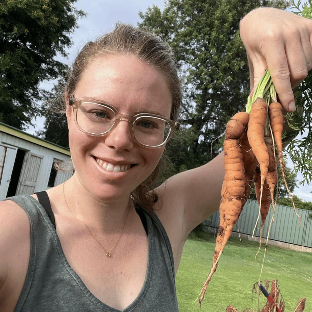 Survival_Seeds_'s tweet photo. “There are no Gardening Mistakes, Only Experiments.”

Carrots can be tricky to grow, so we’d call these heirloom Nantes carrots from Jane a very successful experiment 💪🥕👏

📍 St George, South West QLD. https://t.co/ZAV469K4Wz