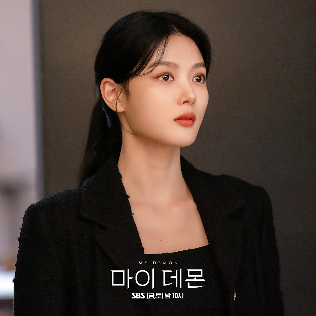 SBSNOW's tweet photo. 막방 실화?! 도원 커플 어떻게 되는 건데ㅠ
슬프지만 마지막까지 본방사수 가보쟈고..🥹

SBS 금토드라마 <마이 데몬>
☞ [금] 밤 10시 · [토] 밤 9시 50분

Copyright Ⓒ SBS. All rights reserved.
무단 전재, 재배포 및 AI학습 이용 금지

#SBS금토드라마 #마이데몬
#MyDemon #마이데몬스틸 #스틸
#김유정 #도도희 #송강 #정구원
#KimYoujung #SongKang