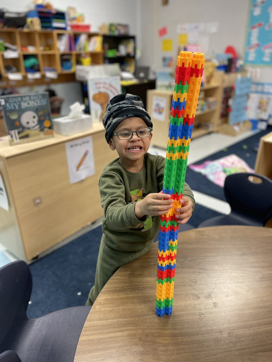 NISDMichael's tweet image. These little builders had big smiles on their faces while they worked. #worktime #prekstars