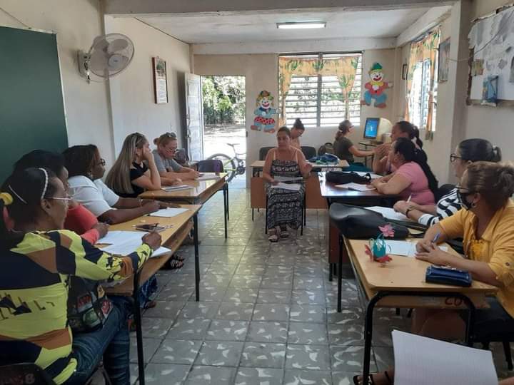 #DPECienfuegos #CDOCienfuegos
Se desarrolla preparación a Psicopedagogos como parte de la VAM en el municipio de Lajas.