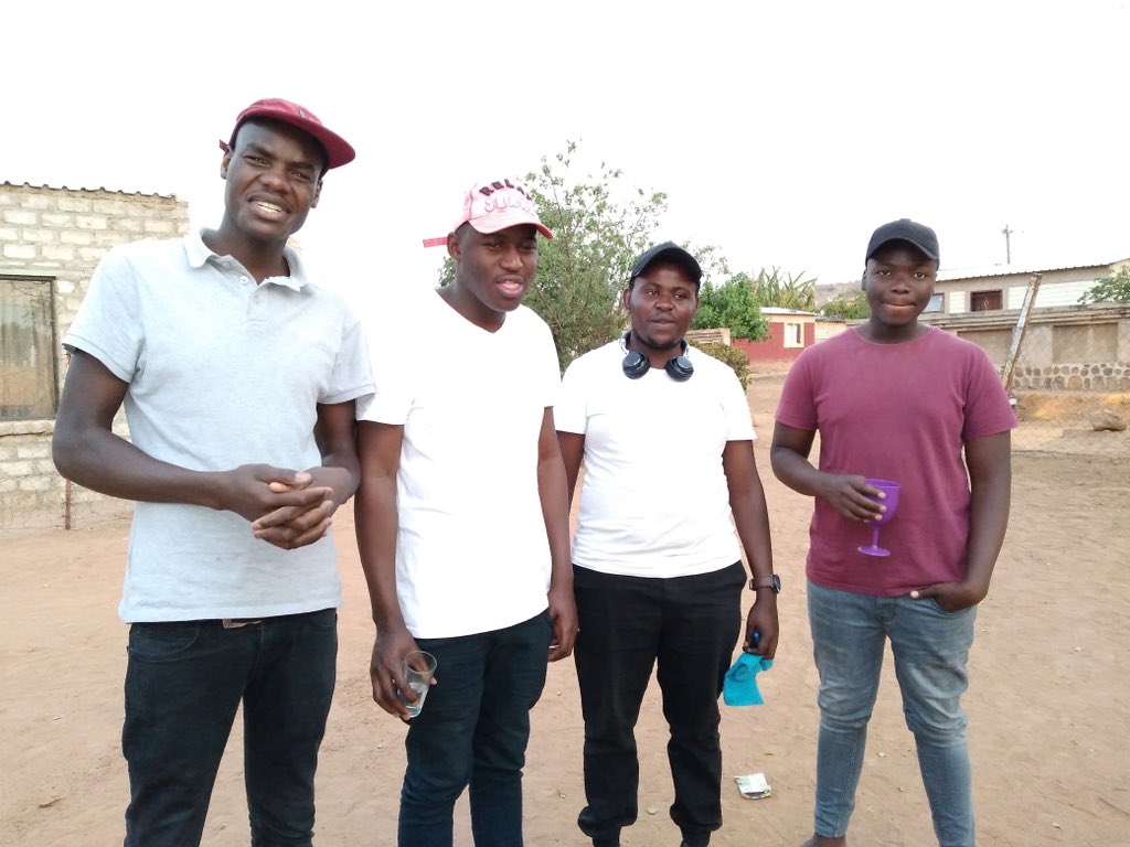Lavhelesani Ndou tweet media