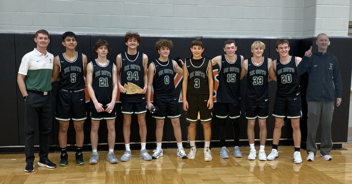 DeSoto Basketball tweet media
