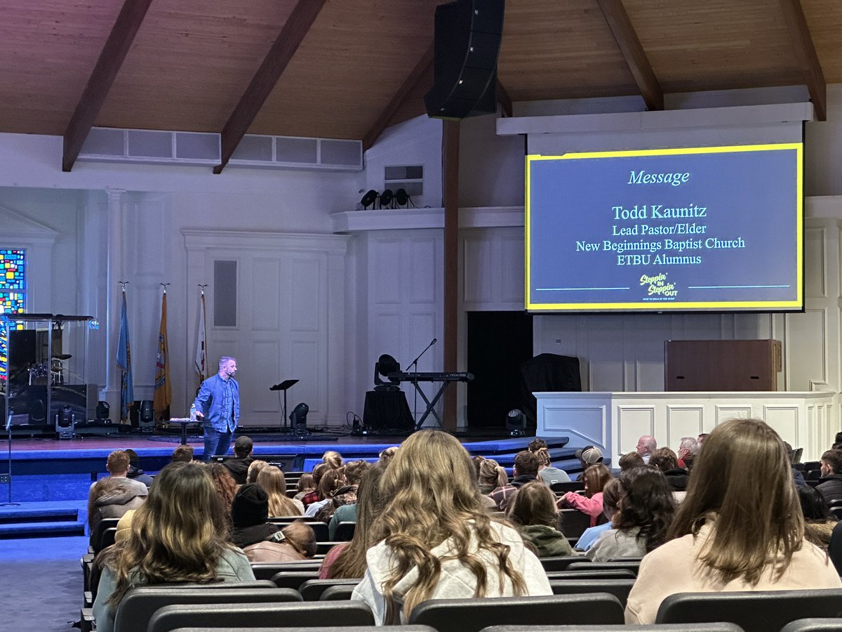 We loved seeing students gather and worship together at the first chapel service of the semester today. Thank you to ETBU alumnus and Lead Pastor of New Beginnings Baptist Church, Todd Kaunitz, for sharing from the Word during this morning’s service. #EmbracingFaith