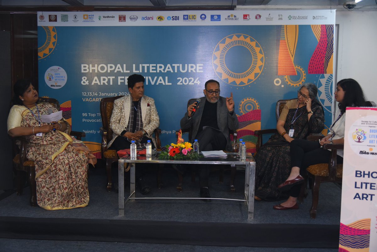 How can fashion be sustainable? I speak at @bhopal_lit_fest . With @dhingrasudha @designermumtaz