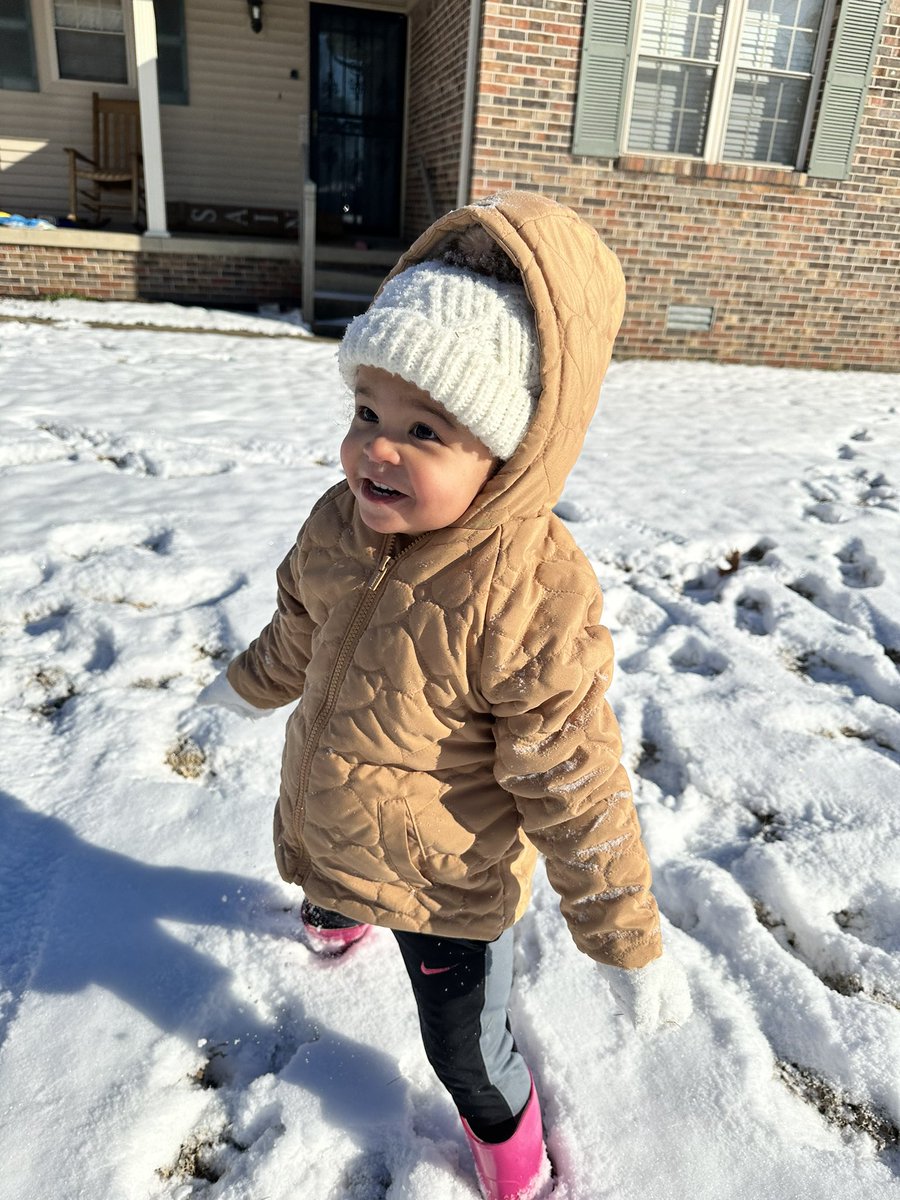 emily sain tweet media