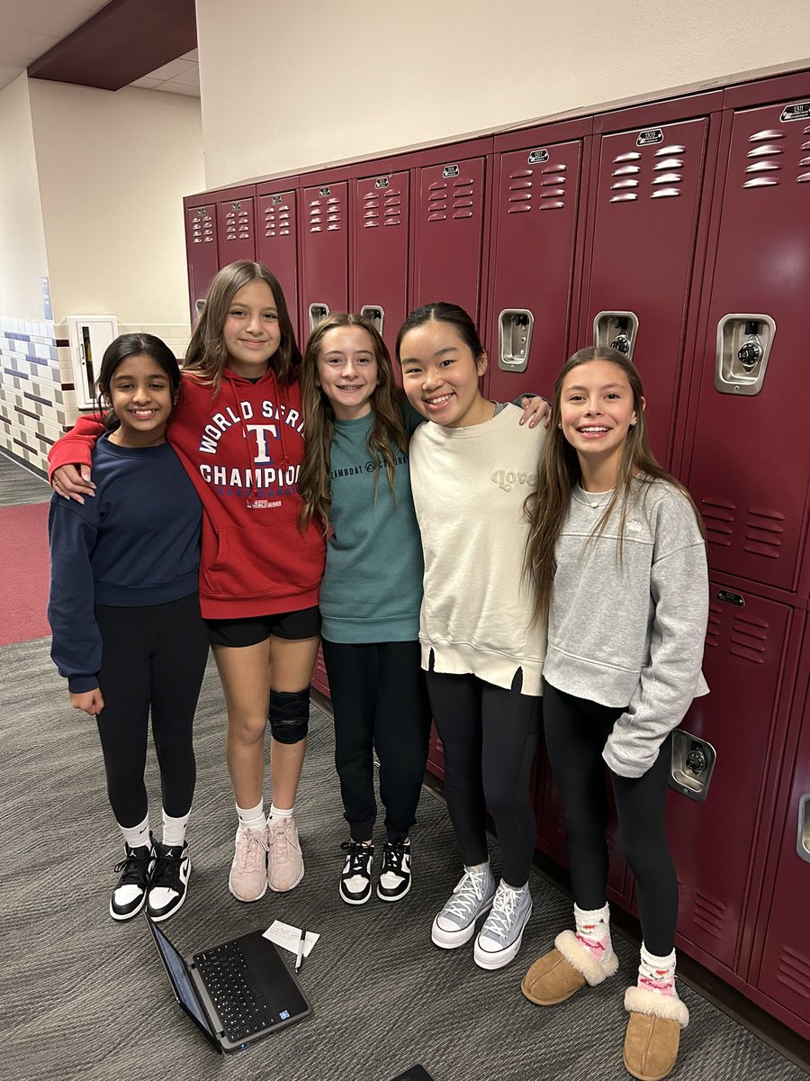 Meredith Miller tweet media