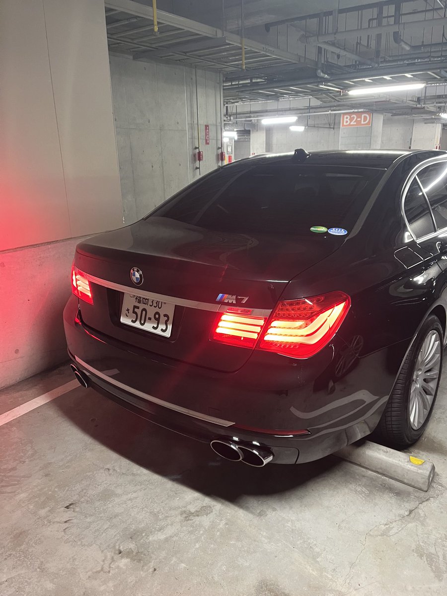 huracan1519's tweet photo. 最近全く話題にもしないBMW F01ですが密かに

ブラッシュアップ！タイヤバーストなどトラブル続きましたが、

リヤデイライトECU施工w

なんか新型っぽい笑 https://t.co/Oy1vIVOq8r