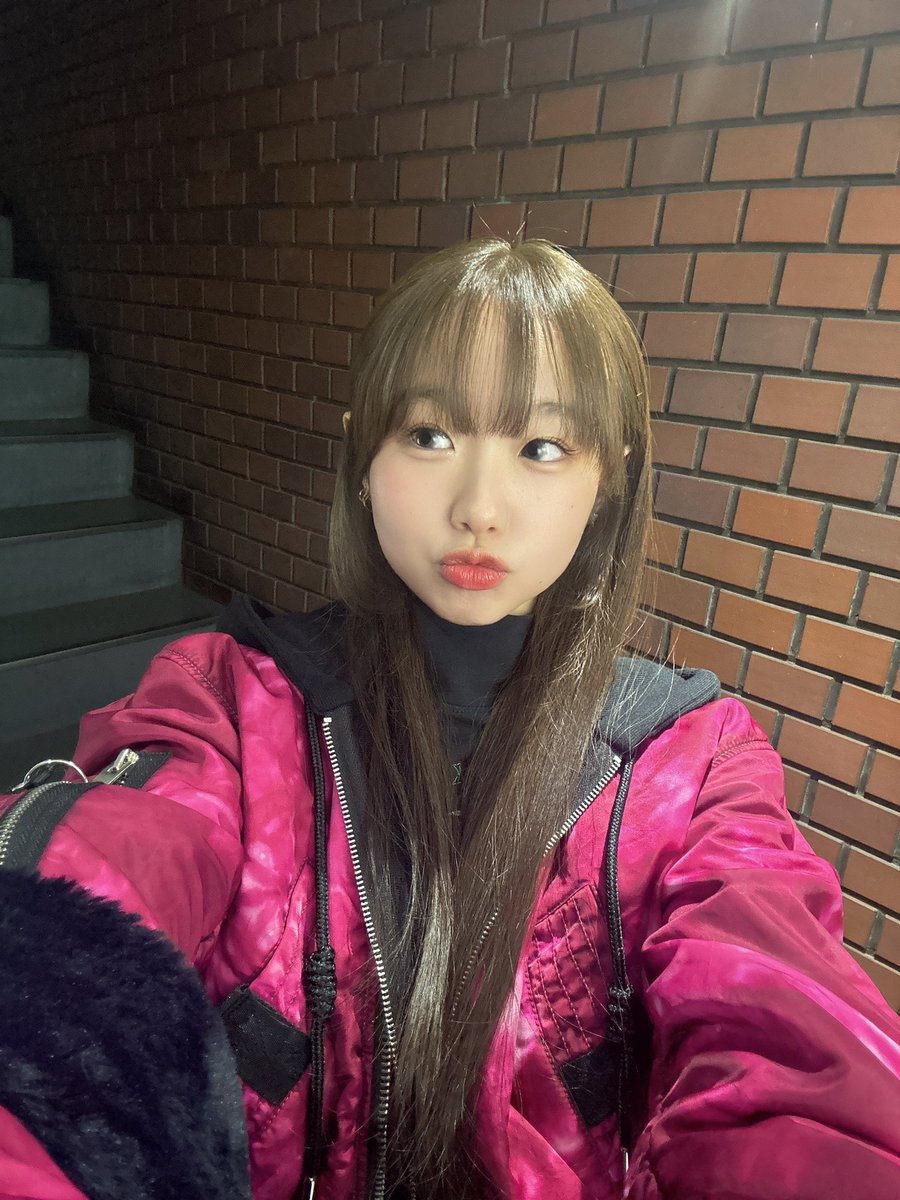 Maajuu_official's tweet photo. 髪染めました👩🏻‍🦰🤎💡 https://t.co/q2E0DFdfmp