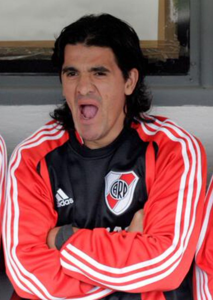 Terminó el primer tiempo.