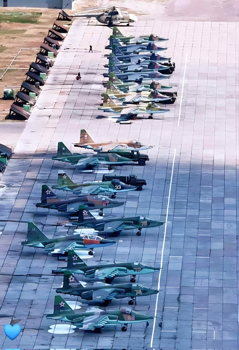 Photo from a time when Russia had a 'large' fleet of Su-25s. Last I checked (in April), the RuAF had lost 28 Su-25s over #Ukraine. More Su-25s have been lost during the war than any other fixed-wing aircraft type. #avgeeks #aviation #aviationdaily #ukrainewarvideos #UkraineWar