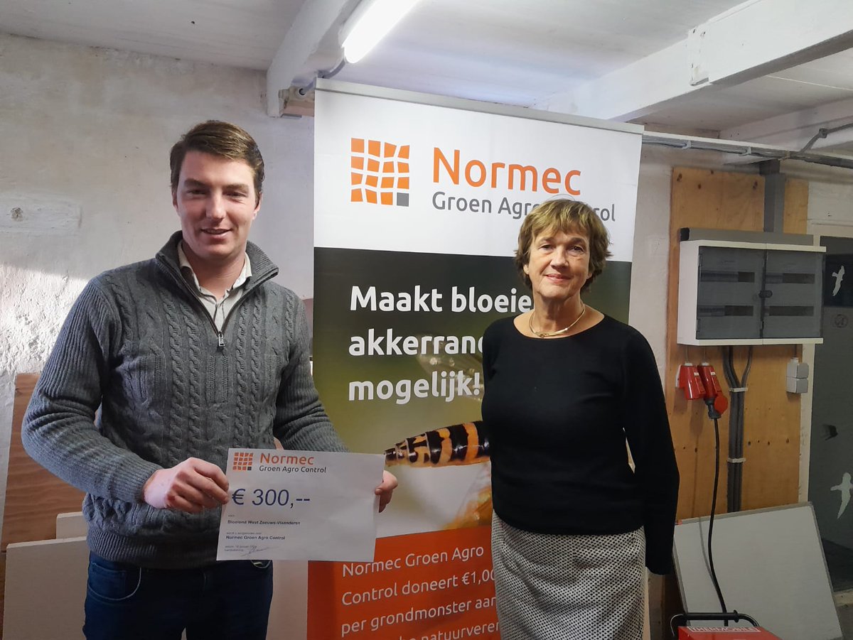 JokedeGeus's tweet photo. Agrarische natuur vereniging West Zeeuws-Vlaanderen, onderdeel van #Poldernatuur, ontvangt van #normec een bijdrage voor bloeiende akkerranden. Normec doneert โฌ1,- per grondmonster aan de ANV naar keuze van de akkerbouwers. https://t.co/m4voEEVPeT