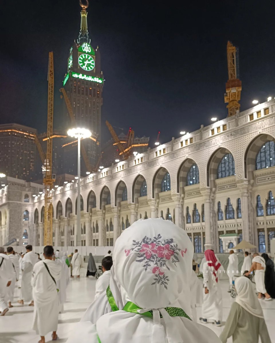 LFlutterby's tweet image. Alhamdulillah. It's already Rejab. I was blessed to spend a part of December 2023 and welcome this year in Makkah. It was such a humbling experience. Feel longing to be here again. May Allah grant us all the opportunity to come here with our loved ones❤️