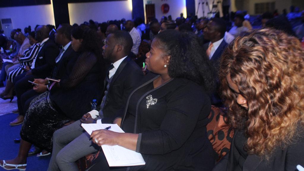 gracehousetwit's tweet photo. “Your vision is a clear picture of you in the future, that only exists in the unseen realm of faith.”(Hab. 2:3/Joel 2:28)@chuksozabor...#WriteYourVision...Solid word last night @GraceHouse🇿🇦…What a mighty God we serve.#GHFCservice #SolutionsFromAbove #iMagine202 https://t.co/09n6N6njtb
