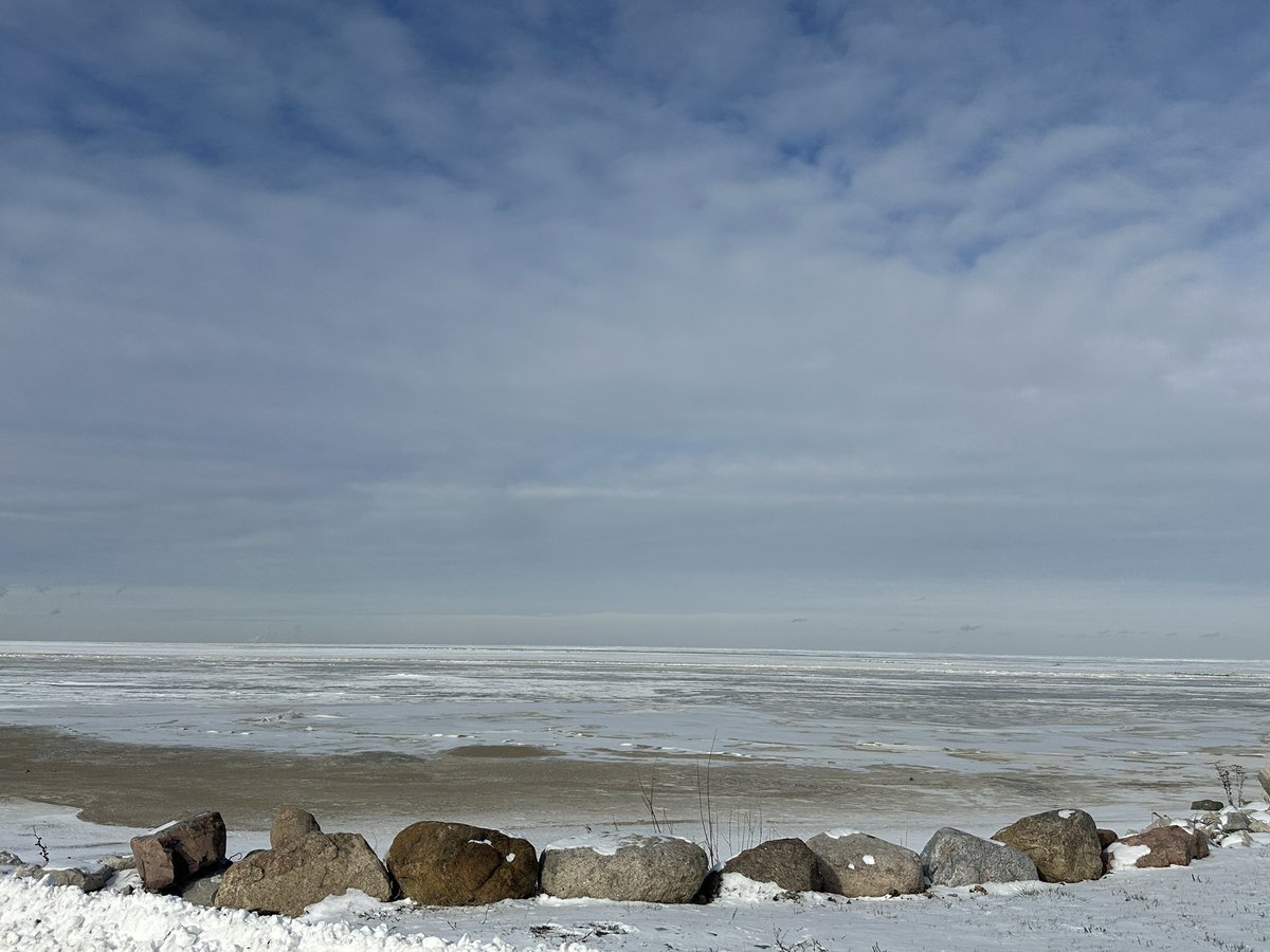 Even in on a cold day, Lake Erie's still a beautiful site!