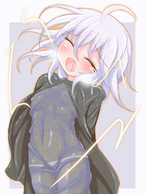 絵672号「マナさん」

属性反応やられカットイン 感電 