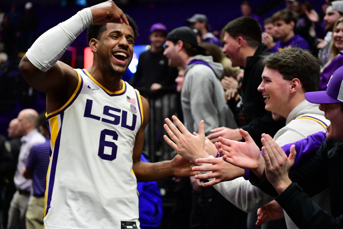 What a night! Thank you Tiger fans for the support, see yall Saturday. #GeauxTigers 🐅