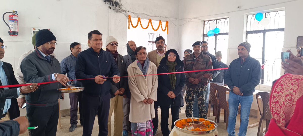brlps_rohtas's tweet photo. On 16th Jan respected DM sir inaugurated Didi Ki Rasoi in SC-ST Residential 10+2 Girls High School,Mokar(Sasaram),Rohtas where DWO Rohtas,DPM Rohtas,BPM Sasaram,Jeevika Staffs and Jeevika Didis were present.
@brlps_jeevika 
@PrasannKumar12 https://t.co/215VEWRjxa