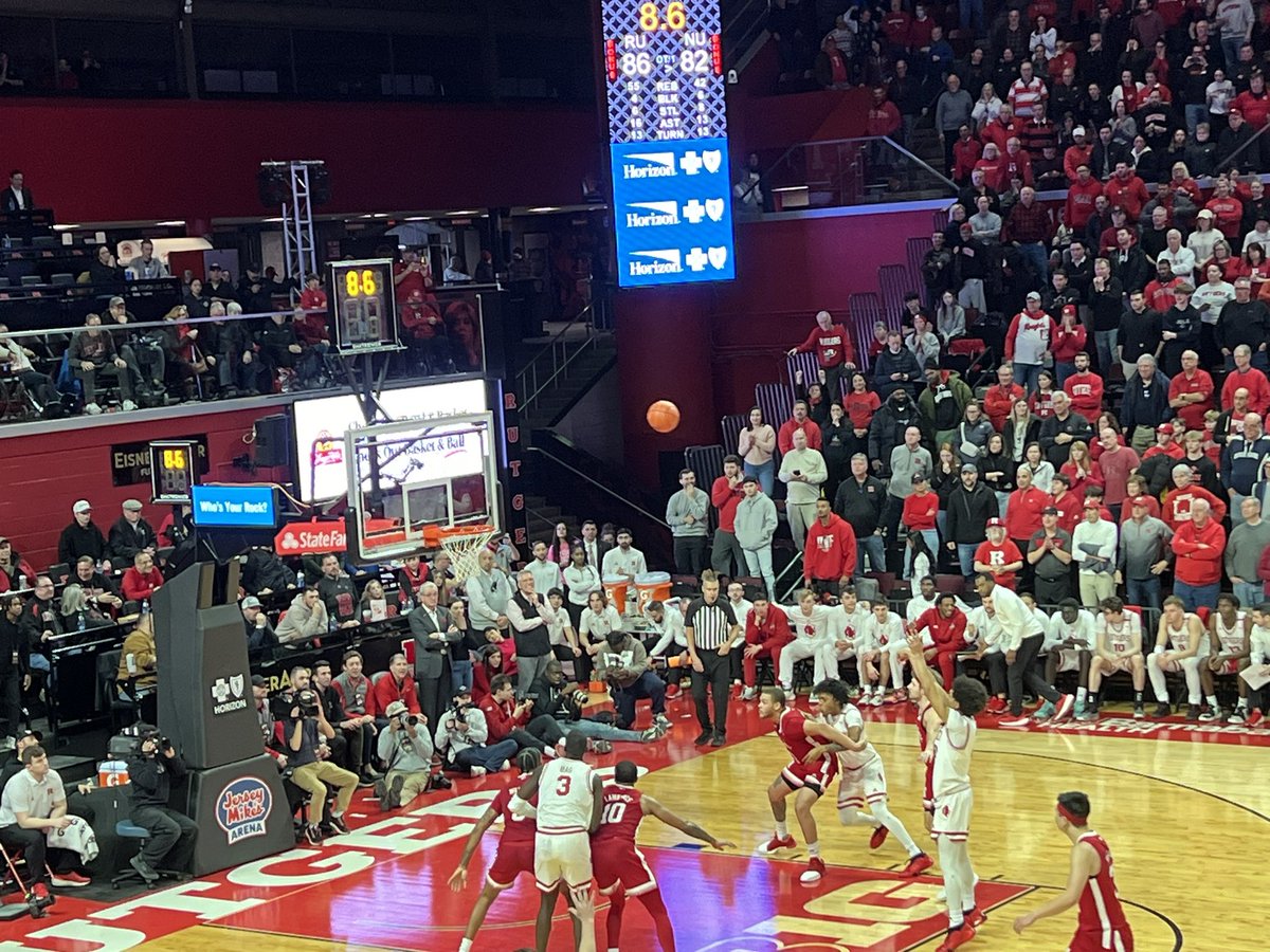 What a finish…. R U RAH-RAH !!!