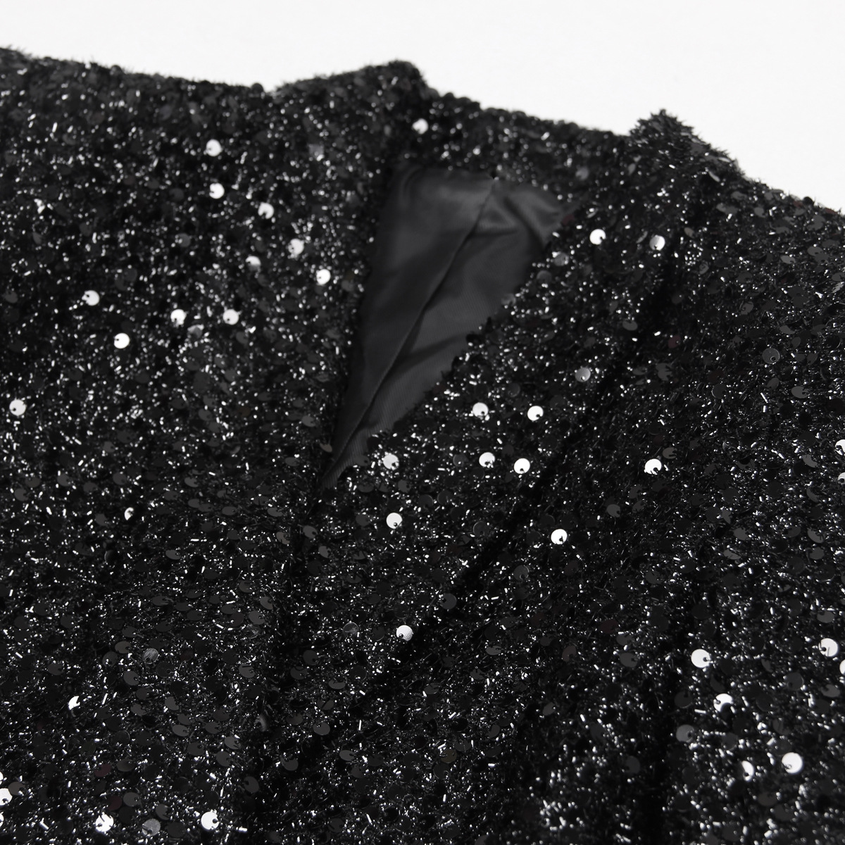 RolandLan6's tweet photo. Autumn and winter new heavy industry sequin fashion waist slimming high-end quality women's suit jacket top #sequin#sequins#sequincoat#fashion#fashioncoat#inmychoos #jimmychoos #jimmychooheels #glamlook #partyoutfit #sequindress #pailletten #greenlook #yescitizen #sequin #fashion https://t.co/NKcoJE9ZuW