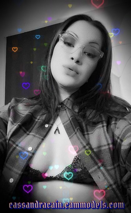 On for a couple of hours! https://t.co/WPmyoHN8zv<a href="/tag/realloyalfans"class="tags"><span>#realloyalfans</span></a>