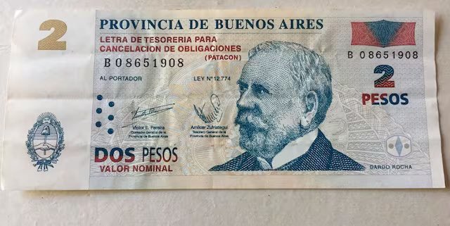 JorRausch's tweet photo. 🔥 LA VIEJA POLÍTICA INTENTA “ALGO NUEVO” 🤣
#Criptomonedas ? #Bitcoin ?
Nooo …
1- #Lecop (Bono Nacional)
2- #Lecor Pcia. Córdoba)
3- #Federal (Entre Ríos) 4- 4- 4- #Cecacor (Corrientes)
5- #Bocade (Tucumán)
👉 Mismo nombre que empleó ayer La Rioja de @QuintelaRicardo.
6- #Petrom (Mendoza)
7- #Cemis (Misiones), Formosa 8- #Bocanfor (feudo Formosa)
9- #Huarpes (San Juan)
10- #Quebracho (el Chaco)
11- #Bono (Ley 4748 Caramarca)
12- #Petrobono (Chubut y Río Negro)
13- #Letras (Tierra del Fuego), y…
14- #Patacón (mismo precio que el #Lecop emitido por Nación)