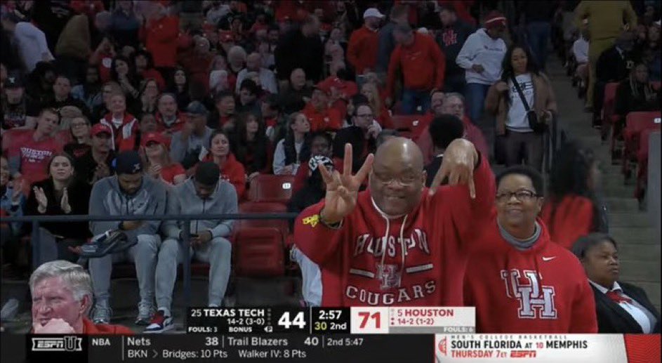 Coogs win, and rumors are swirling that Texas lost to ‘checks notes’ 

UCF