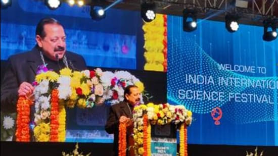🚨The 9th India International Science Festival just kicked off in Faridabad! 🌟 An exciting celebration of scientific wonders and innovations. Can't wait to see what's in store! 🧪🔭 #IISF2024 #ScienceFest #InnovationIndia