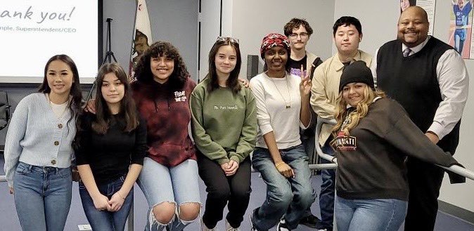 gcc_jsample's tweet image. Day 100!!! The focus of this day was the same as Day 1…Our STUDENTS!! Met with the Superintendent’s Student Advisory Council! These young people are making a difference and adding the student voice to our work. They called me the “Super-Cool School Guy”! 😎 #gcclevelup