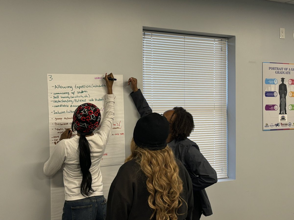 gcc_jsample's tweet image. Day 100!!! The focus of this day was the same as Day 1…Our STUDENTS!! Met with the Superintendent’s Student Advisory Council! These young people are making a difference and adding the student voice to our work. They called me the “Super-Cool School Guy”! 😎 #gcclevelup