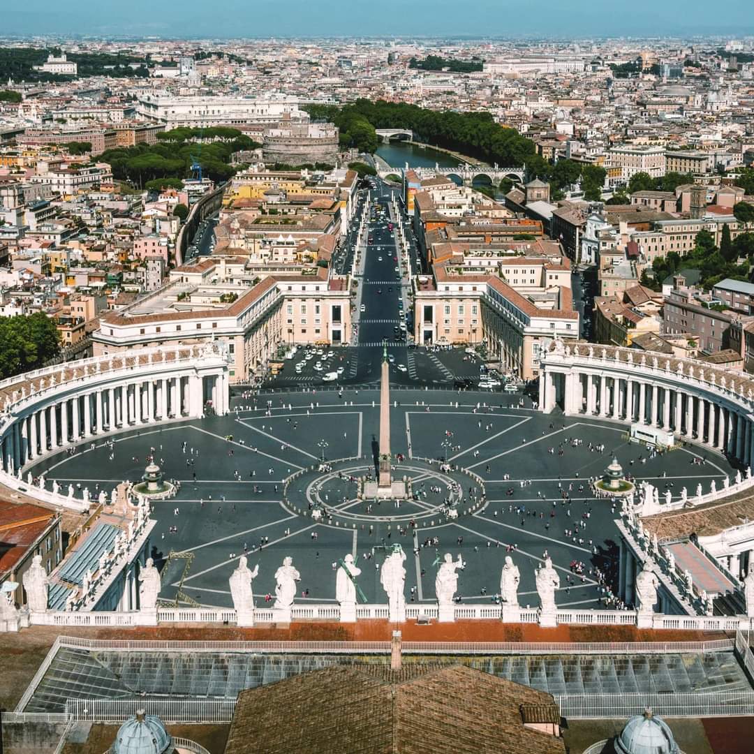 Emanuel56021643's tweet photo. Don't go to the Vatican. All those obelisk are a replica of Nimrob worship. Nimrod was known as the sun god in ancient Egypt. He was the first Antichrist type known in Scripture. The one who built the tower of Babylon...weird symbolism in Italy👀..
#saturnmatrix #saturnworship https://t.co/0BxrqSFC8p