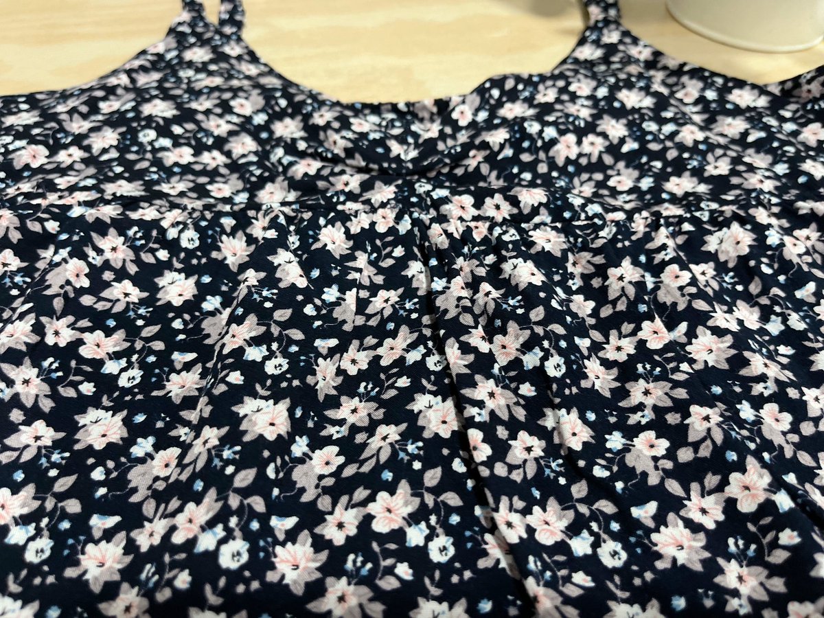 usebycherryyy's tweet photo. 🌷50.สายเดี่ยวสีดำ ลายดอก
✿ Size : อก 34 ยาว10
🔖Price : 40฿

 #เสื้อผ้ามือสอง #ส่งต่อเสื้อผ้า #เสื้อผ้ามือสองสภาพดี #เสื้อผ้ามือสองราคาถูก #เสื้อผ้าเกาหลี #เสื้อสายเดี่ยว #สายเดี่ยว #เสื้อครอป #โล๊ะตู้ #โล๊ะตู้เสื้อผ้า #โล๊ะ #โล๊ะตู้เสื้อผ้ามือสอง https://t.co/52Qd5UDBJg