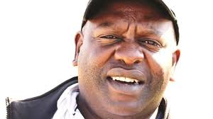 Allow me to give bells to the Zimbabwean veteran broadcasting journalist Ezra "Tshisa" Sibanda who exposed this CCC self-proclaimed interim committee led by Tshabangu. Hats off to him. He deserves a pat at the back. Good work mfowethu.