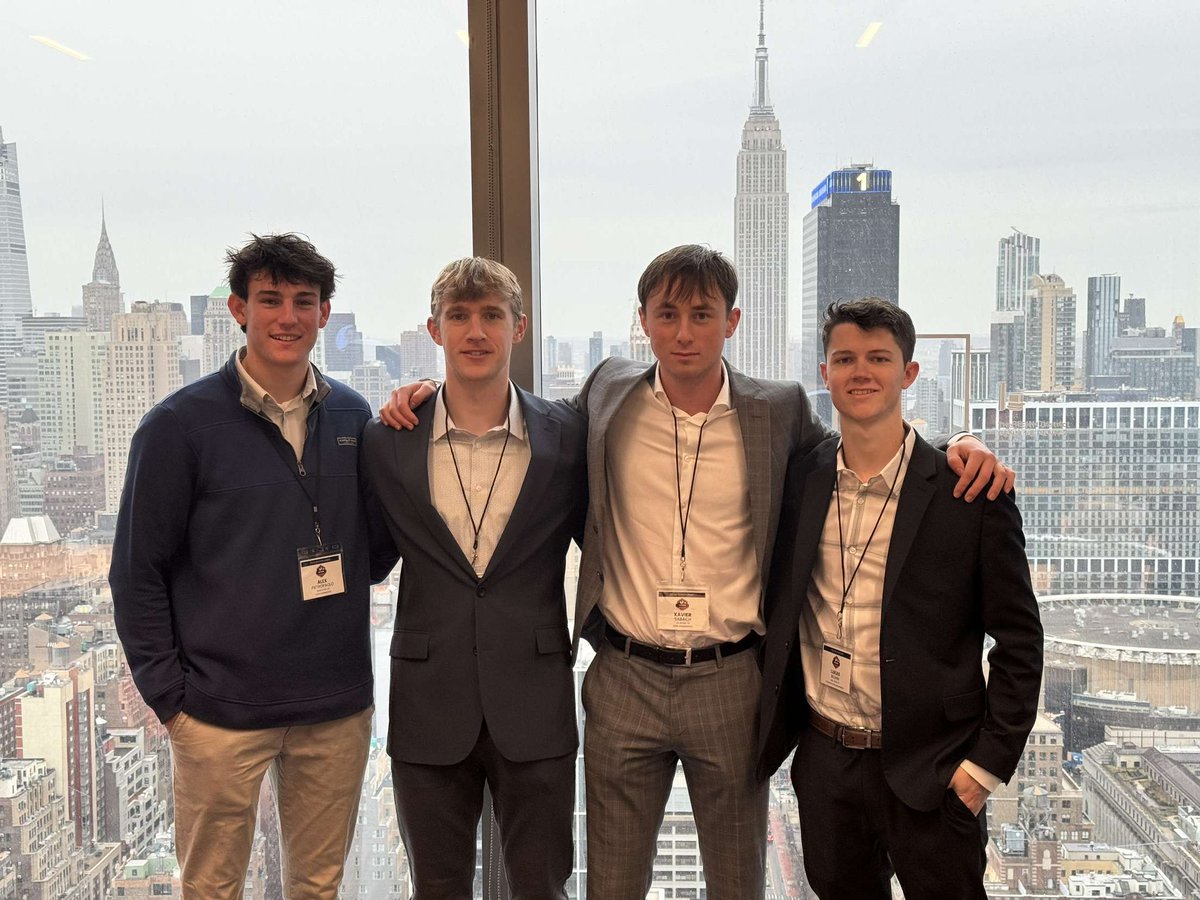 Phi Kappa Psi Fraternity hosted its Explore Program in New York City. Nineteen students studying various aspects of Corporate Real Estate from sixteen campuses were chosen. Our brother Lukas Blum was selected as one of the nineteen students to go on the trip.
#LEDN🌵