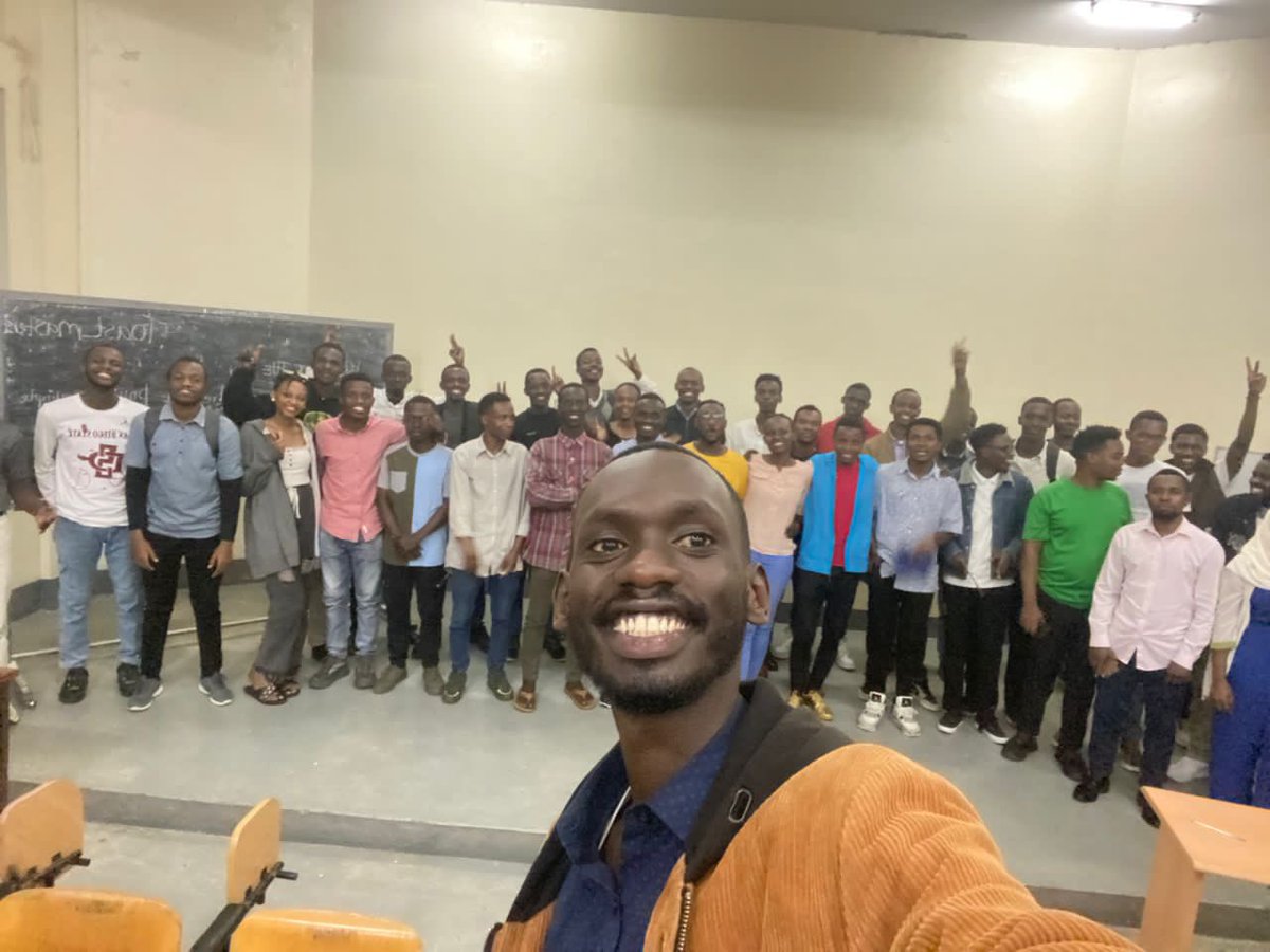cst_tm's tweet photo. The goal is not to be perfect by the end. The goal is to be better tomorrow._Simon Sinek

That’s our goal in Ijwi toastmasters.

#toastmasters #publicspeaking #selfimprovement #leadership https://t.co/uEaM6yberh