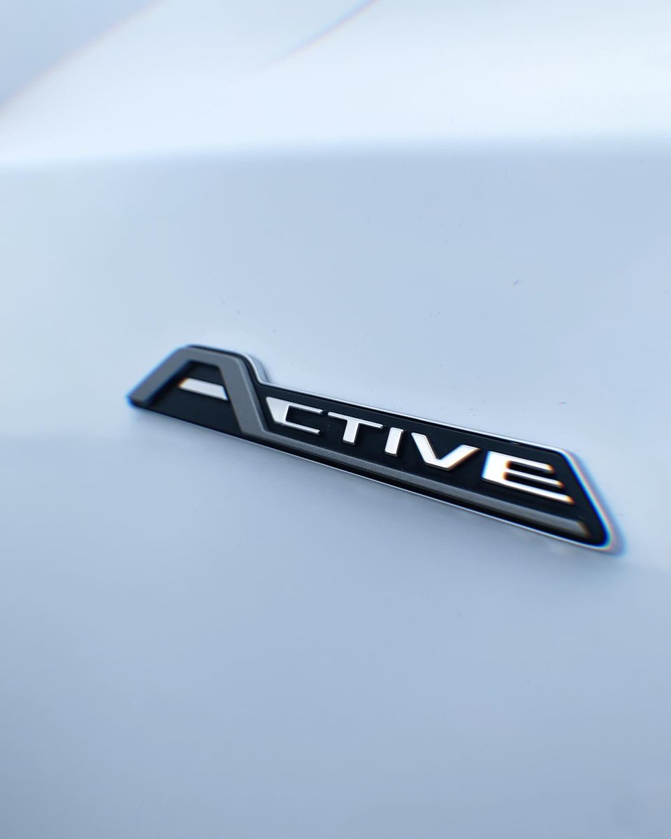 DrivingTorque's tweet photo. We’ve been spending some time with this: the Ford Focus Active. The car that aims to ask the timeless question; ‘Do you really need that SUV?’ #ford #fordfocus #focusactive https://t.co/YgBUartDfY
